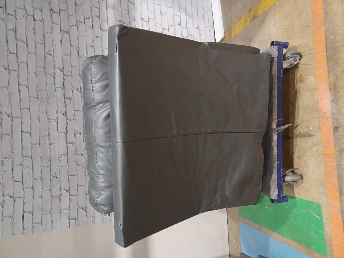 Dearview-Exclusive Power Recliner - Gallery Image 7